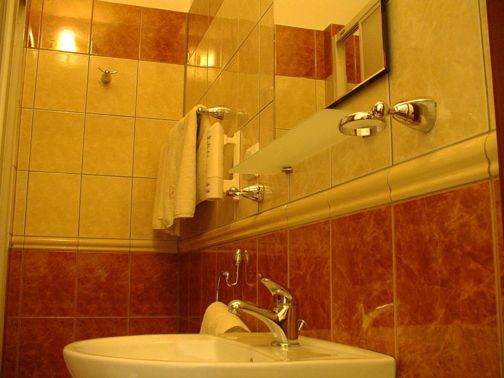 Hotel Regius Opole Bilik gambar